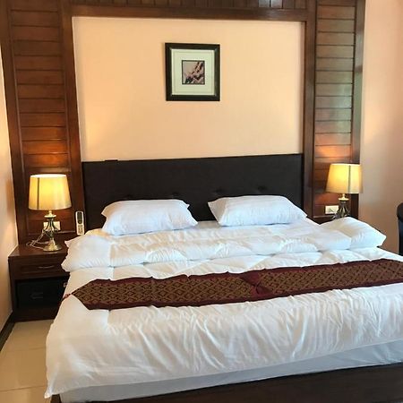 Sunny Beach View Guesthouse Ban Karon Екстериор снимка